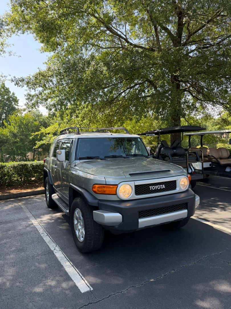 toyota fj cruiser 2010 JTEBU4BFXAK083931 image toyota fj cruiser 2010 JTEBU4BFXAK083931 image